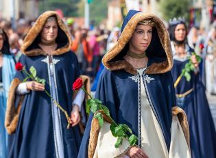 The medieval parade in Alba.