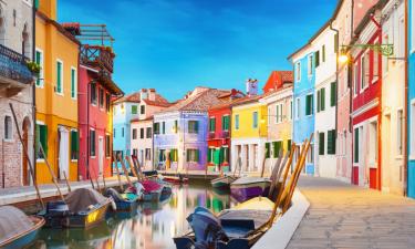 Visiting Venice - Burano Island. Off the beaten path of Venice.