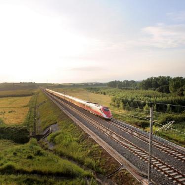 Scenic train